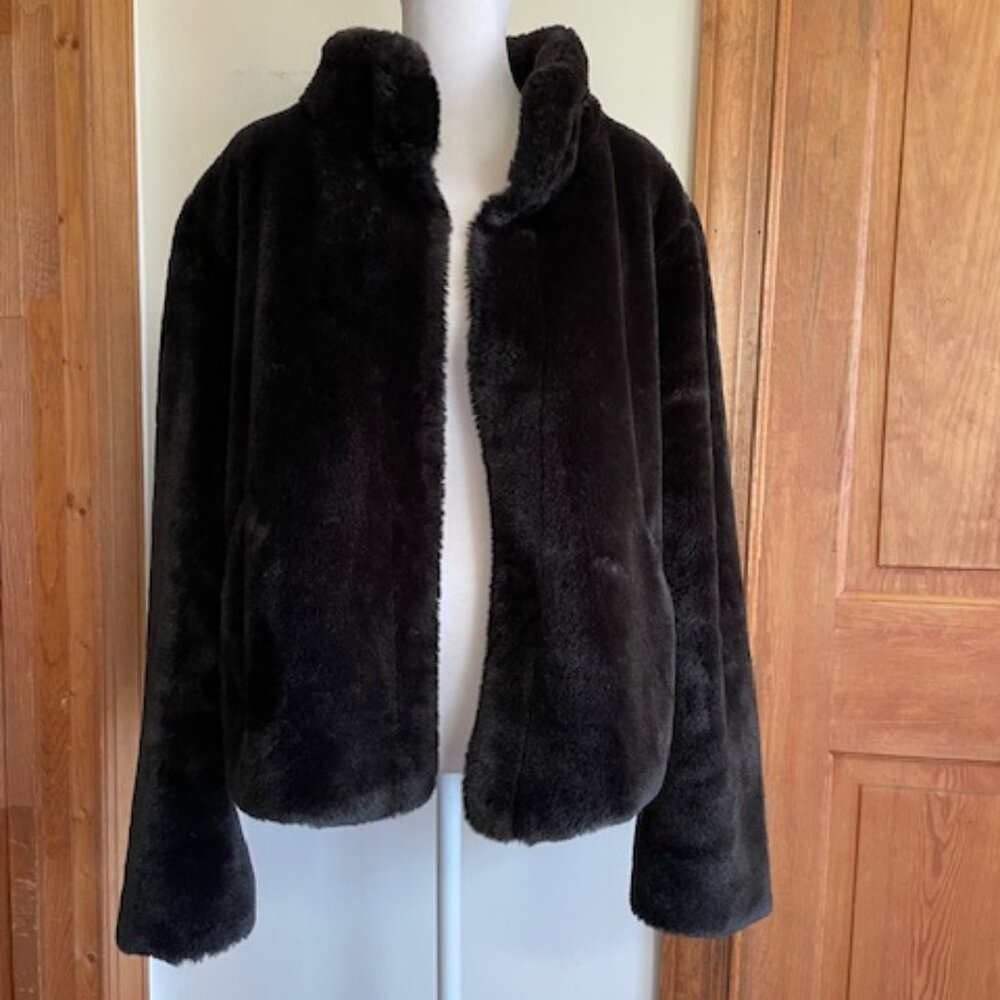 MARALYN & ME Faux Fur Snap Front High Collar Jacket Black Junior XL - Picture 3 of 16